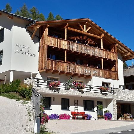 Chalet Apartments Ambria Ла Вилла Экстерьер фото
