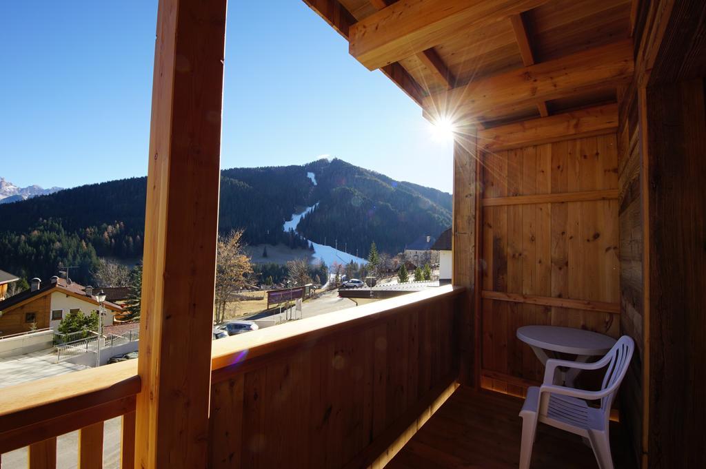 Chalet Apartments Ambria Ла Вилла Экстерьер фото