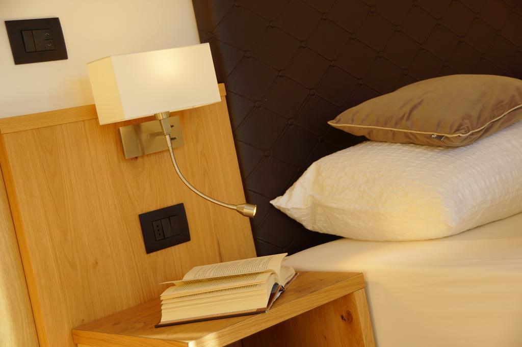 Chalet Apartments Ambria Ла Вилла Экстерьер фото