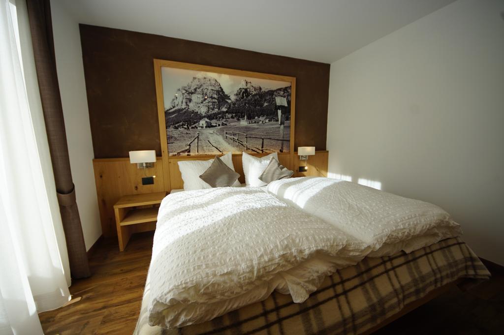 Chalet Apartments Ambria Ла Вилла Экстерьер фото