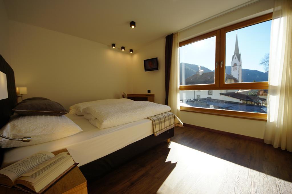 Chalet Apartments Ambria Ла Вилла Экстерьер фото