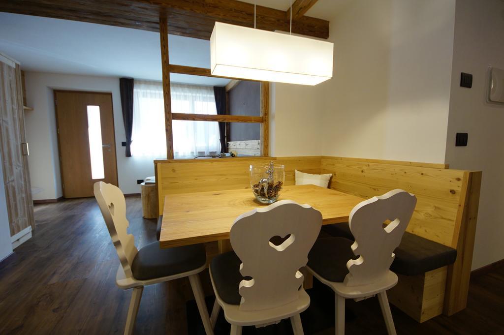 Chalet Apartments Ambria Ла Вилла Экстерьер фото