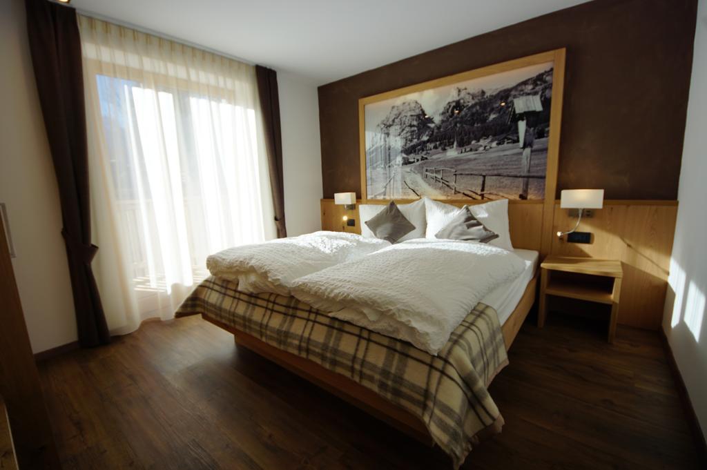 Chalet Apartments Ambria Ла Вилла Экстерьер фото