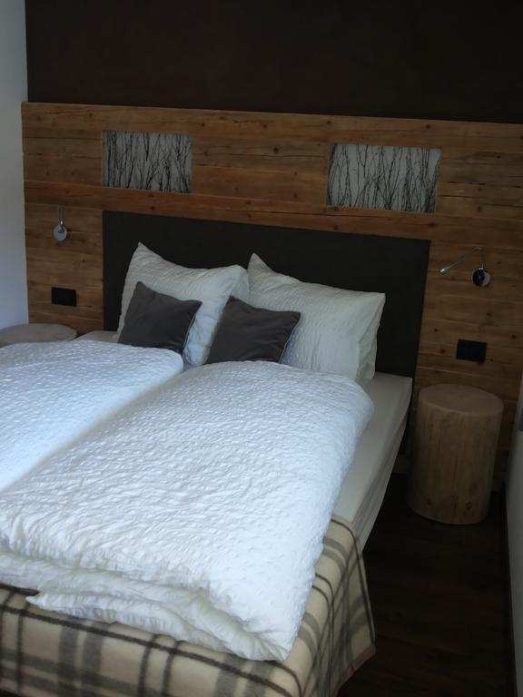 Chalet Apartments Ambria Ла Вилла Номер фото